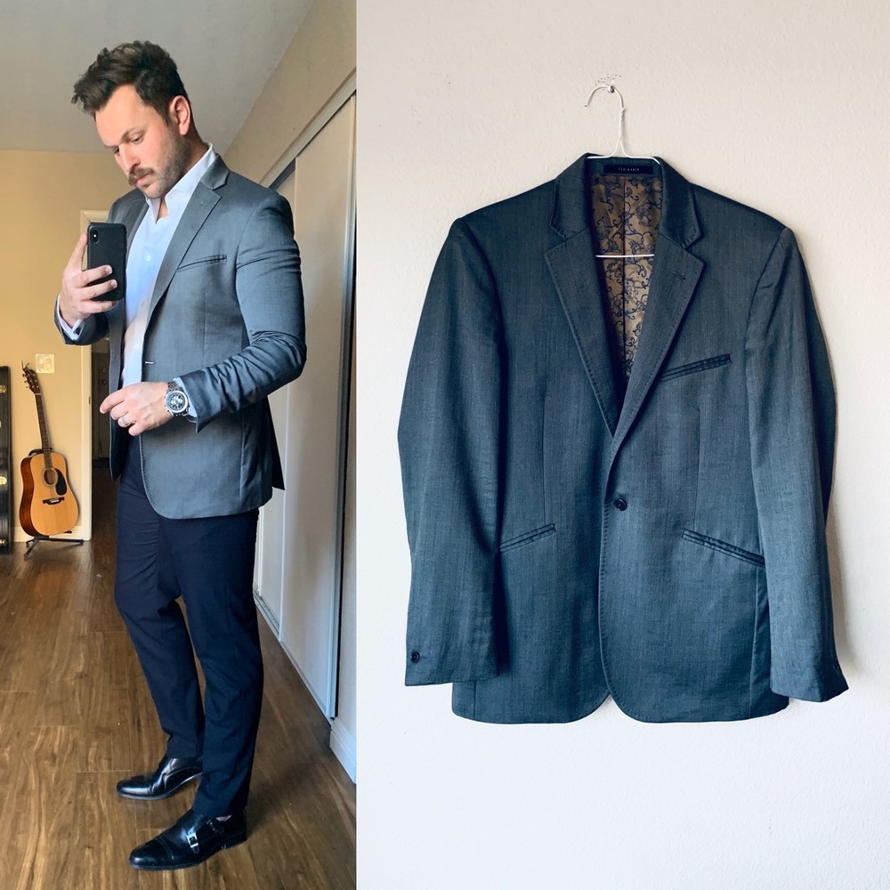 • Ted Baker London Suit Jacket •